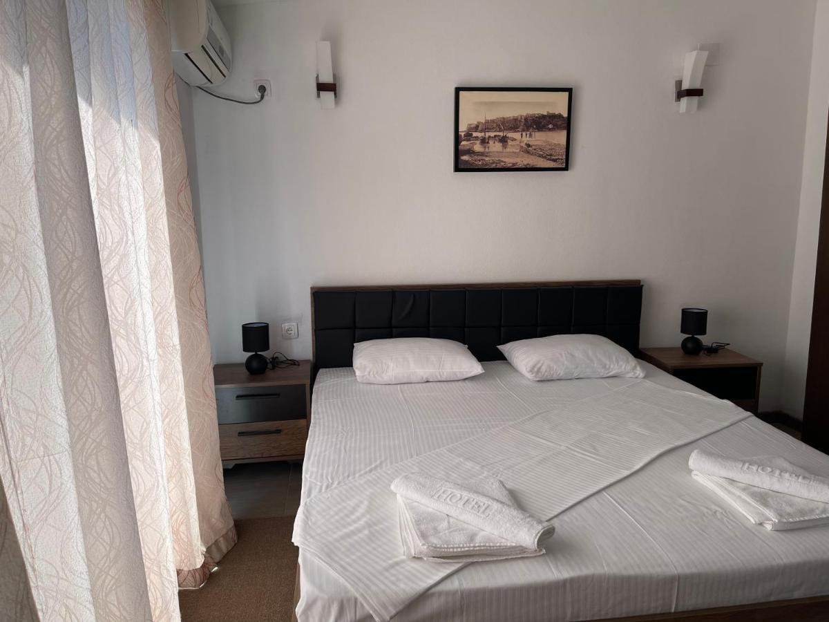 Apartaments Queen 울친 외부 사진