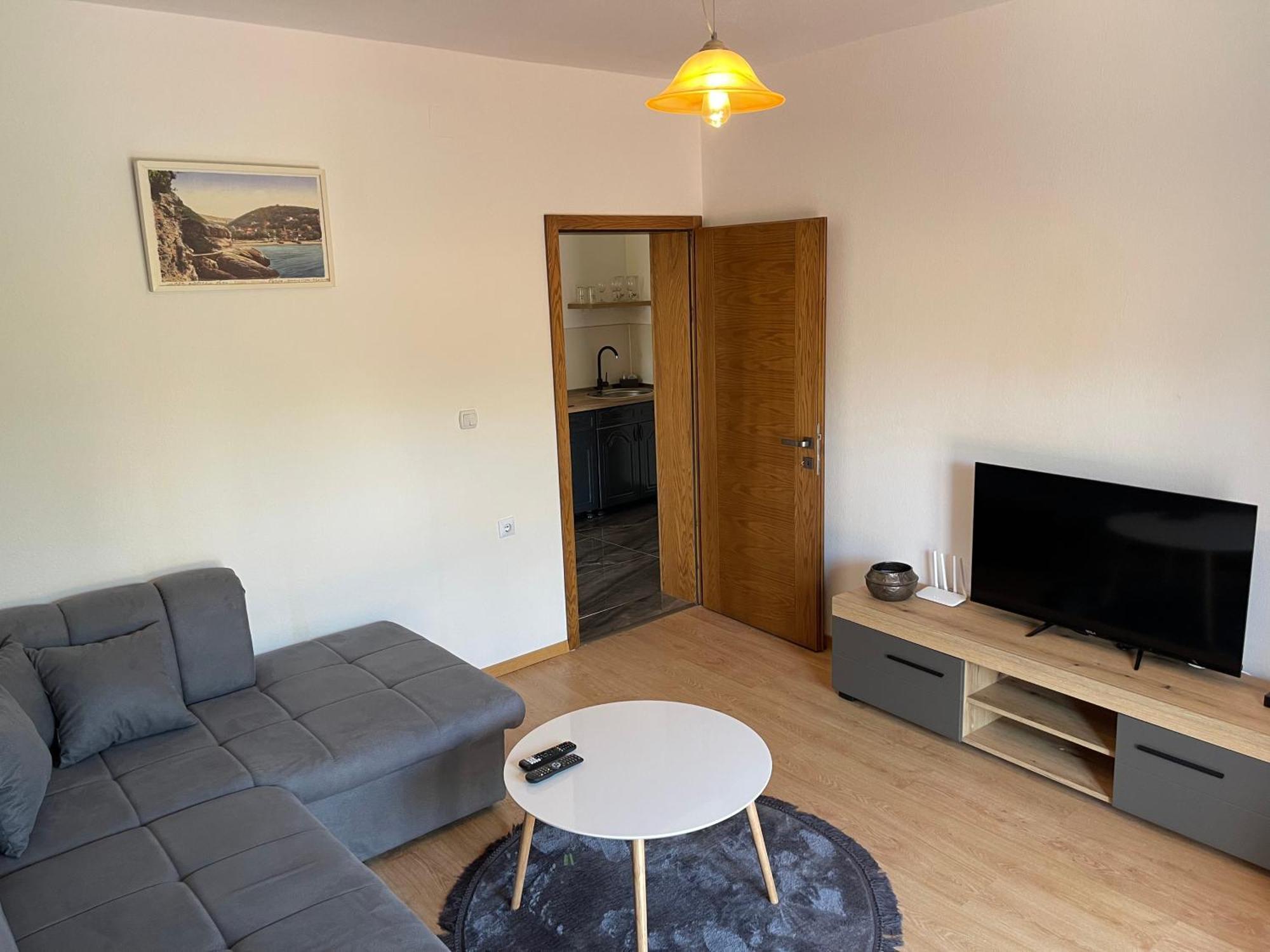 Apartaments Queen 울친 외부 사진