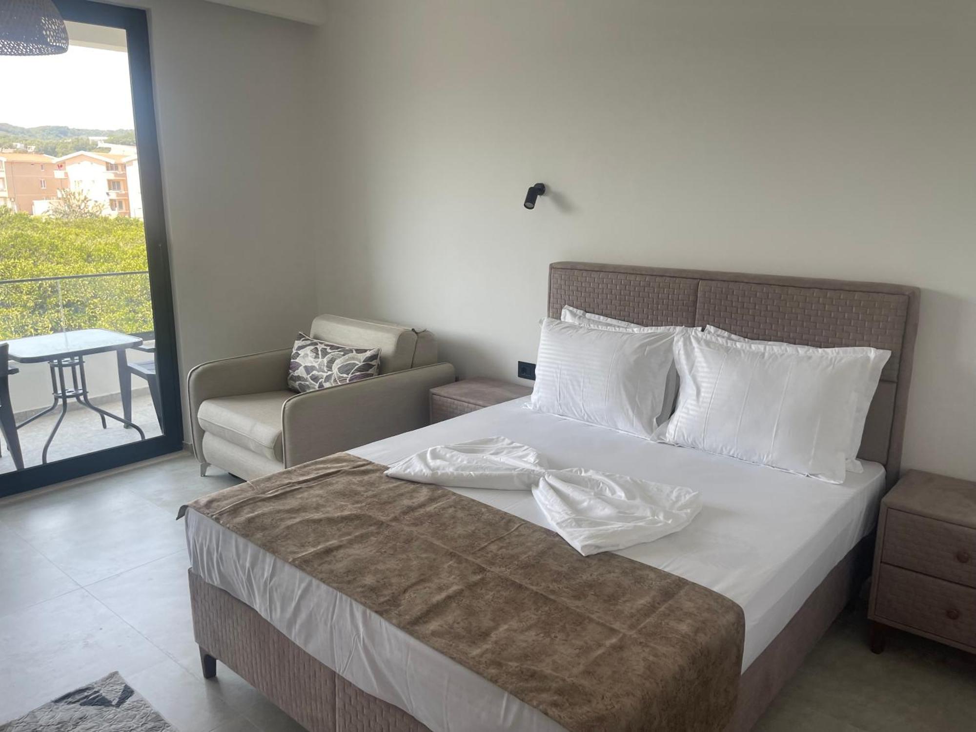 Apartaments Queen 울친 외부 사진