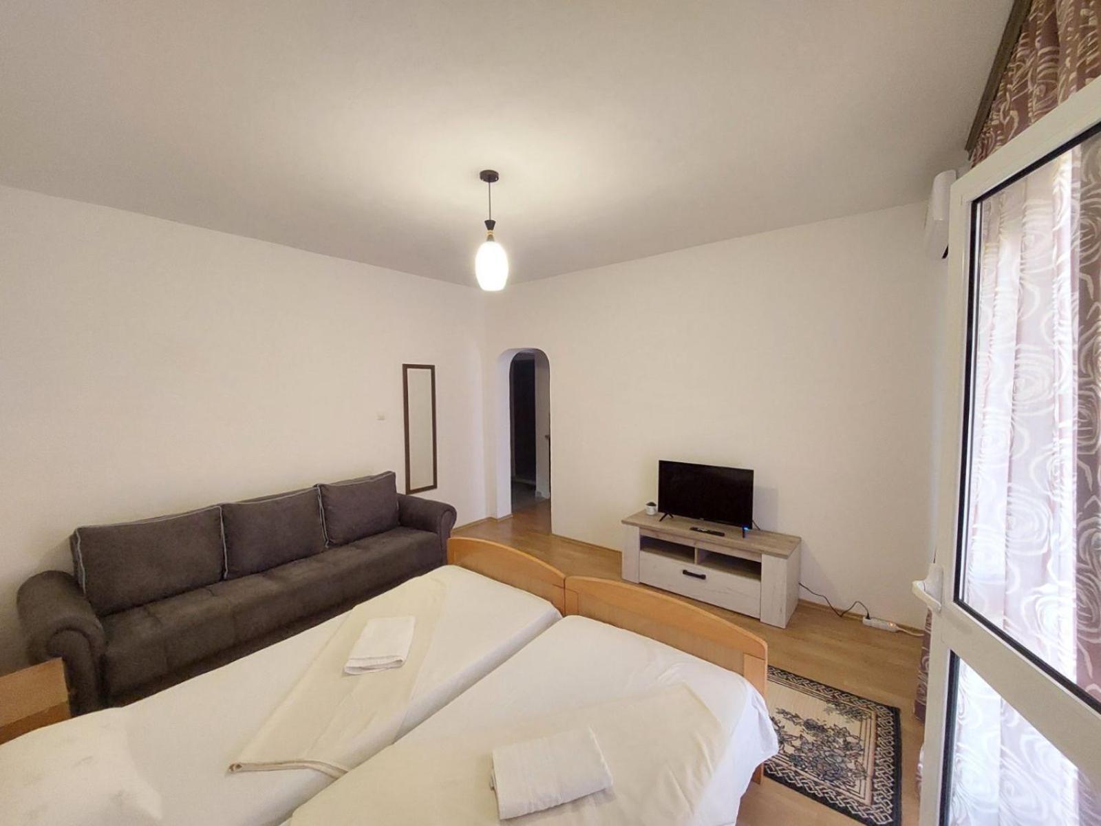Apartaments Queen 울친 외부 사진